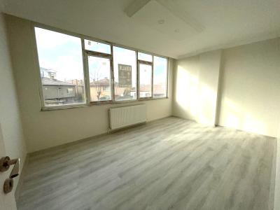 KİRALIK SIFIR 3+1 DAİRE KAPALI OTOPARKLI