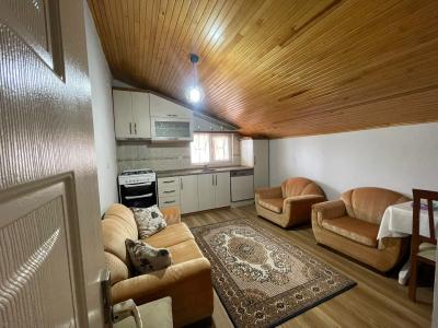 LÜLEBURGAZ GÜNEŞ MAHALLE DE KİRALIK ÇATI KATI EŞYALI DAİRE