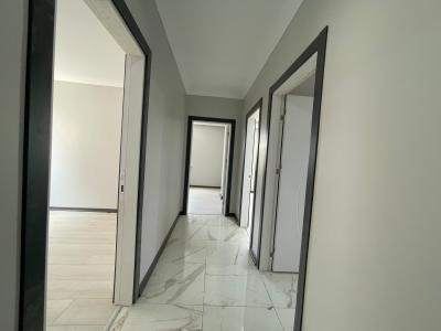 LÜLEBURGAZ DA SATILIK 2+1 ARAKAT SIFIR DAİRE CADDE CEPHE 100 M2