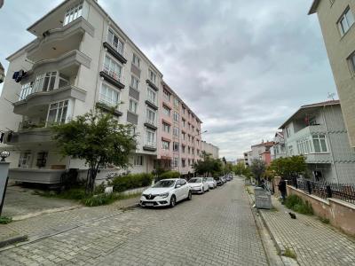 Lüleburgaz’ın Kalbinde, Yıldız Mahallesi’nde Satılık Lüks 2+1 Ara Kat Dubleks!