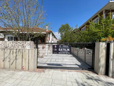 Sırdaş Gayrimenkulden Pınarhisar da Müstakil Bahçeli İki Ev