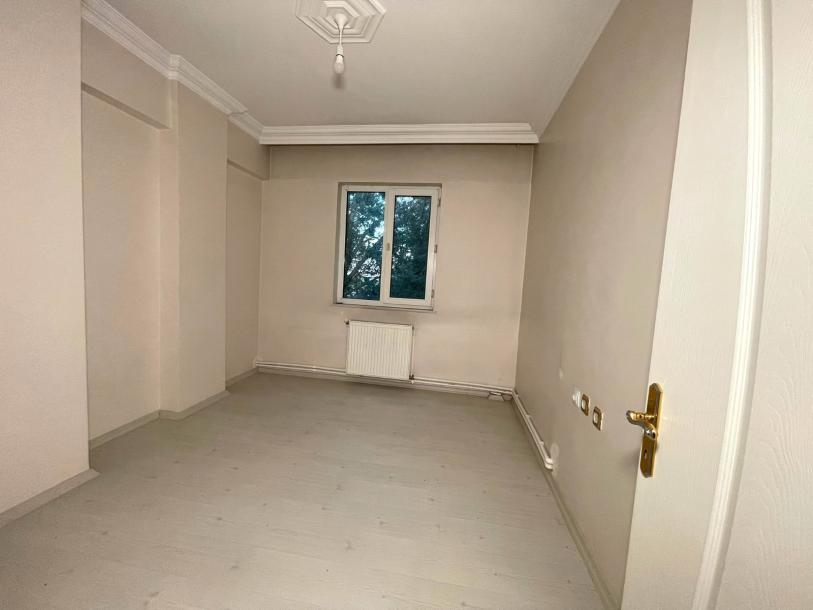 Pınarhisar da uygun fiyatlı, çarşıya yakın satılık 3+1 Daire!-9