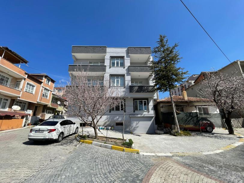 Pınarhisar Orta Mahalle'de Teraslı, Isı Yalıtımlı Kiralık 2+0 DAİRE-1