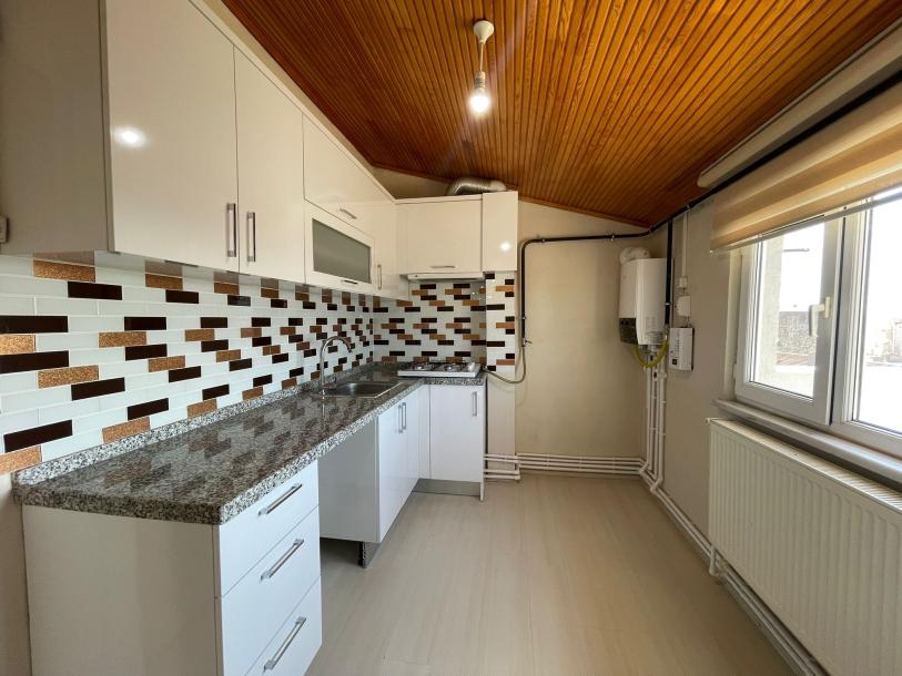 Pınarhisar Orta Mahalle'de Teraslı, Isı Yalıtımlı Kiralık 2+0 DAİRE-3