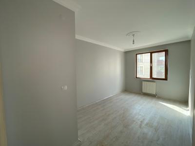 Pınarhisar Yaşam Evlerinde Masrafsız, Köşe 2+1 - Millet Bahçesi