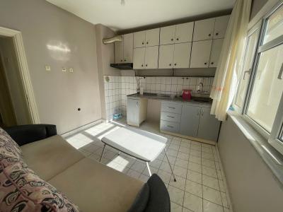 PINARHİSAR ÇARŞI MERKEZDE PTT KARŞISINDA 2+1 DAİRE FIRSATI!