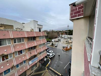 PINARHİSAR ÇARŞI MERKEZDE SATILIK BÜYÜK 2+1 DAİRE