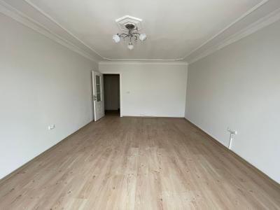 PINARHİSAR ÇARŞI MERKEZDE SATILIK BÜYÜK 2+1 DAİRE