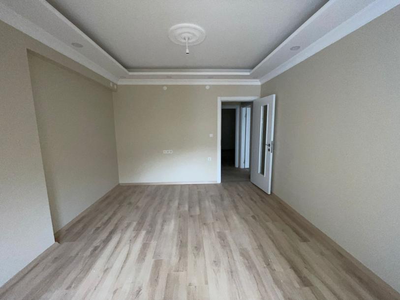 SATILIK YENİ 2+0 ARAKAT DAİRE FIRSATI!-3