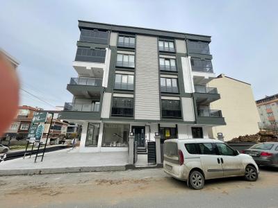 Kapaklı Bahçelievler de Cadde Cephe Köşe Dükkan Fırsatı!